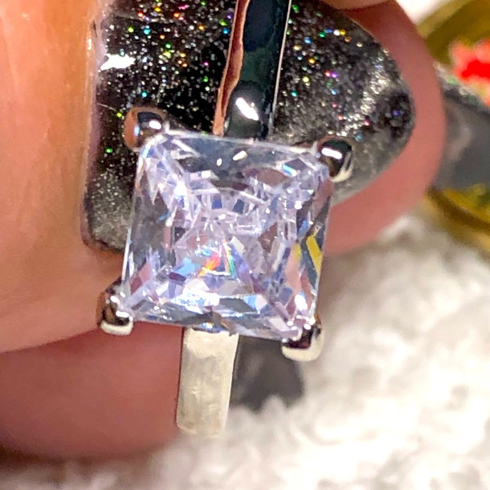 Square solitaire ring-NWOT - Picture 2 of 10